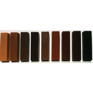 Bâtons de cire colorés - Briançon